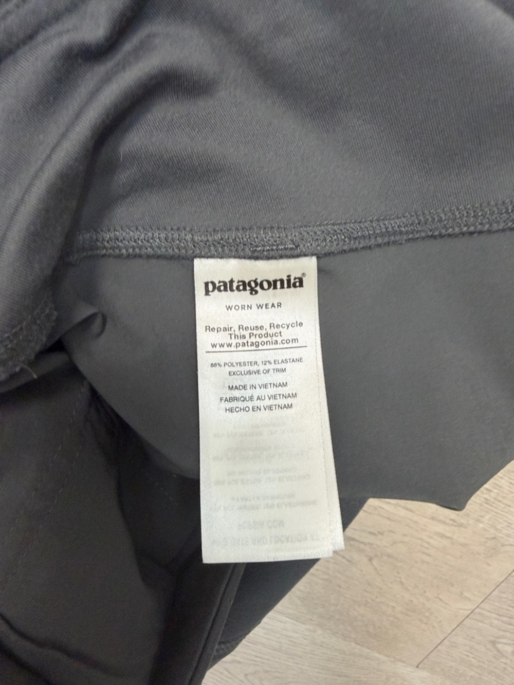 Patagonia Gray Happy Hike Studio Pants Sz Small in Gray! - Picture 7 of 10
